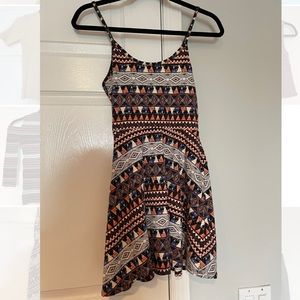 Summer Pattern Cross-Backed Dress